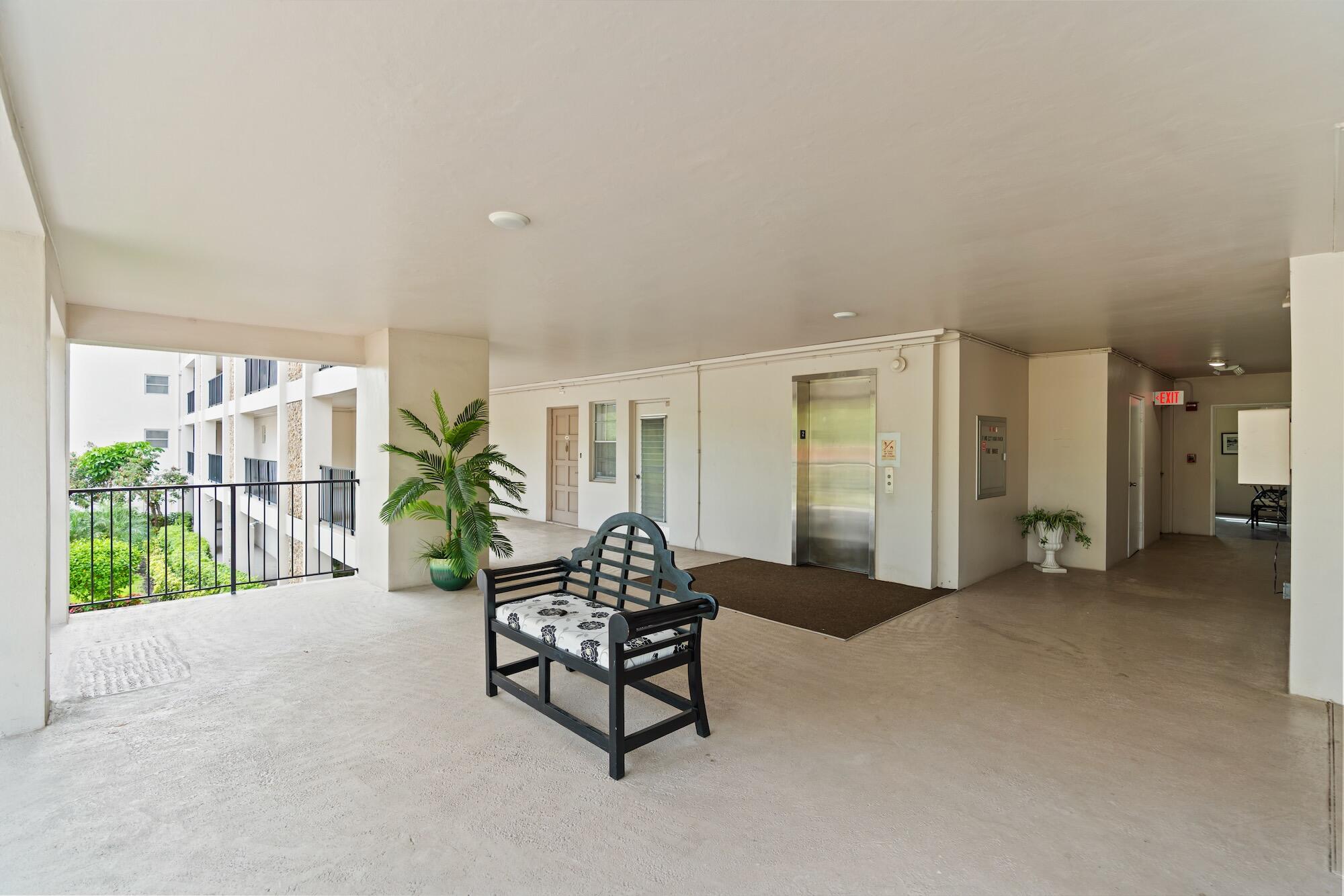 NO 3 PALM-AIRE COUNTRY CLUB - Residential