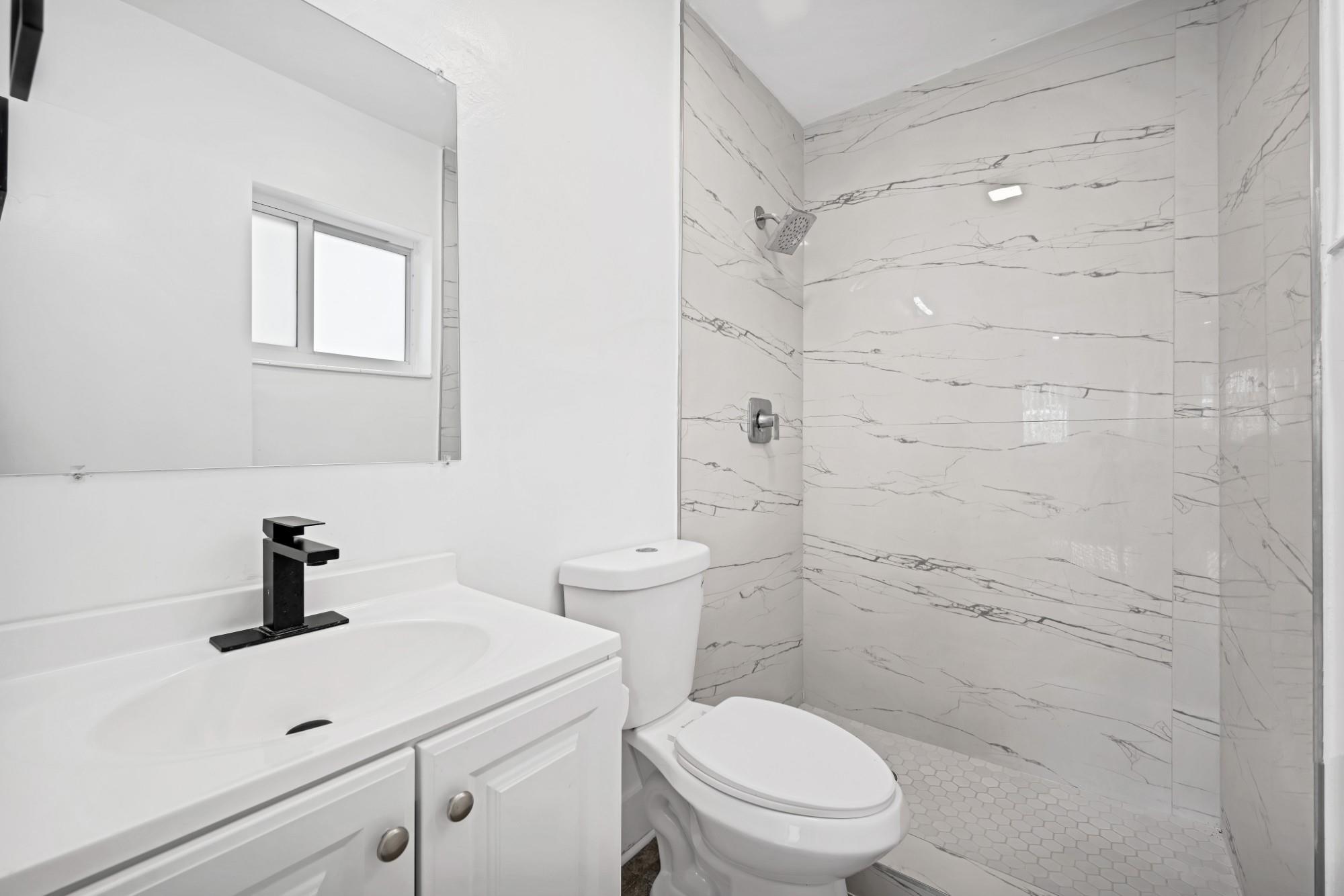 Dania Heights Ext 5-19 B - Residential Lease