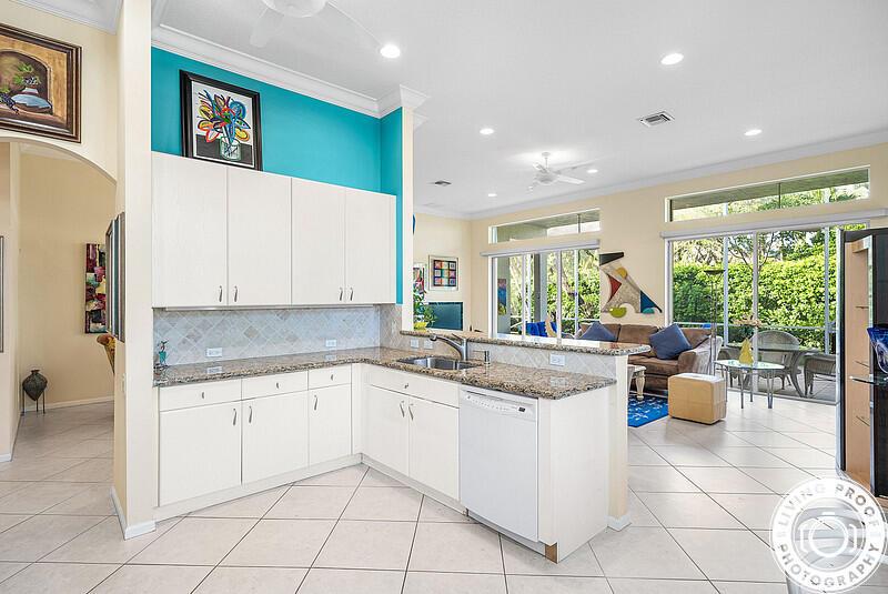 TOWNE PARK TR F - Residential