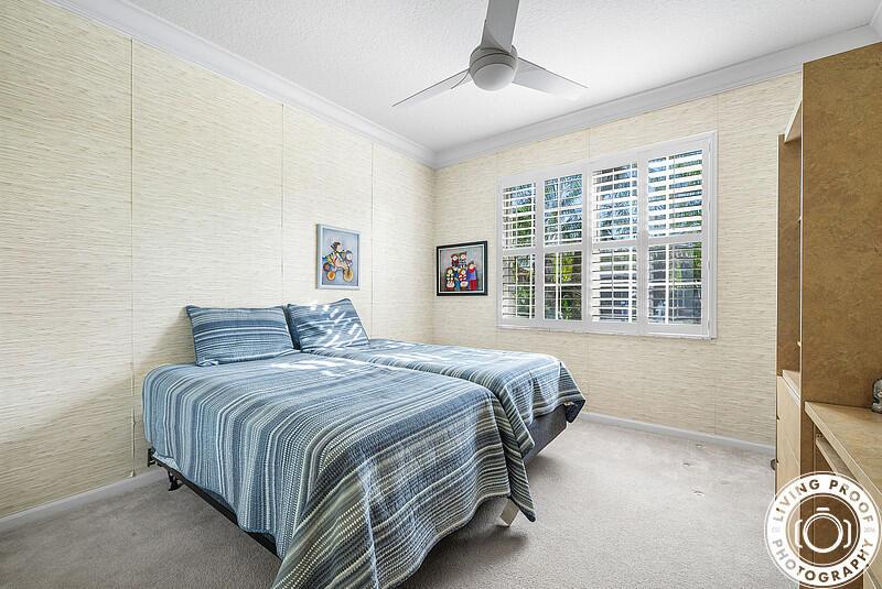 TOWNE PARK TR F - Residential