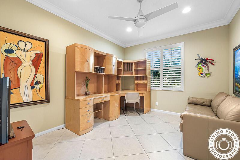 TOWNE PARK TR F - Residential