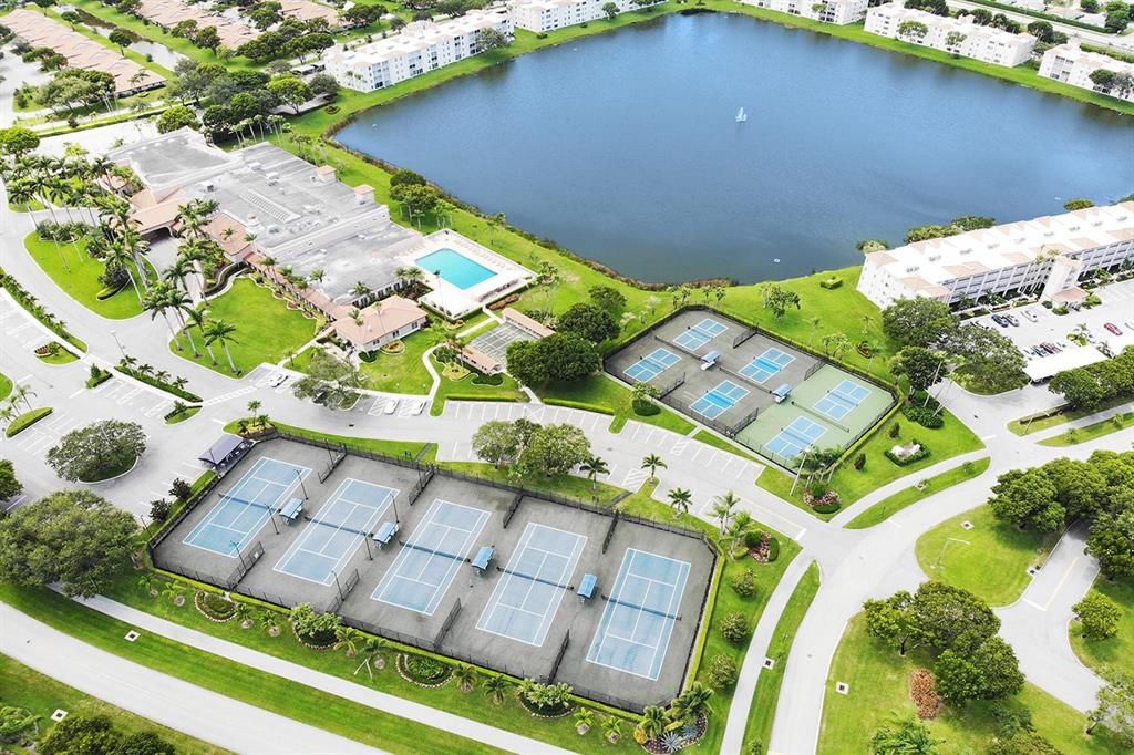 Photo of 6093 Pointe Regal Circle #401, Delray Beach, FL 33484 (MLS # R10737966)