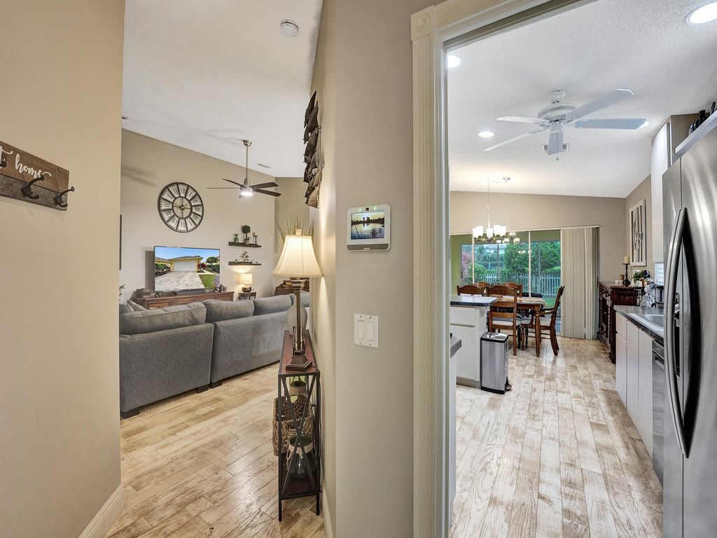 Photo of 257 Brier Circle, Jupiter, FL 33458 (MLS # R10952724)