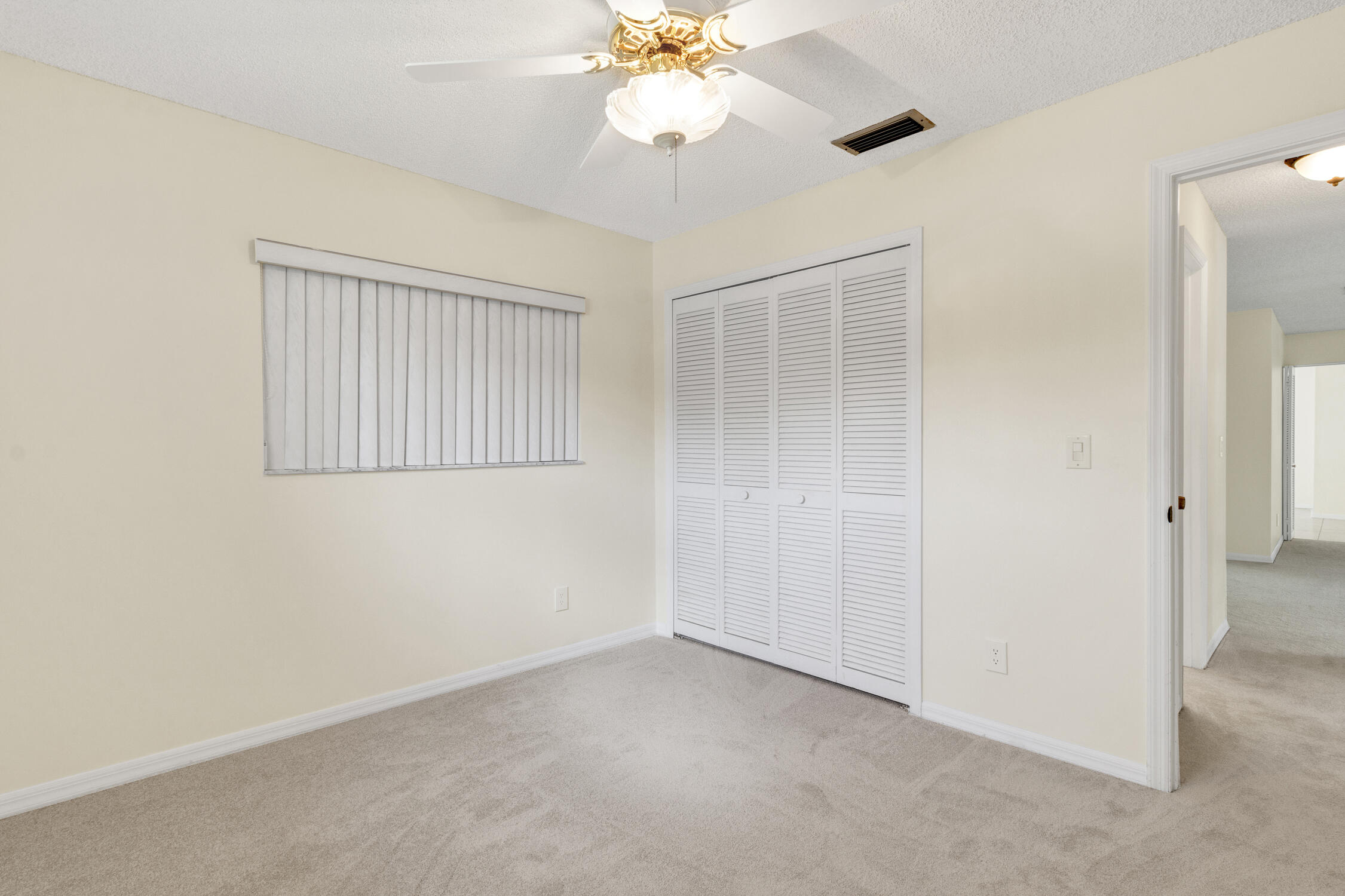 LAURELWOOD UNIT 3 - Residential
