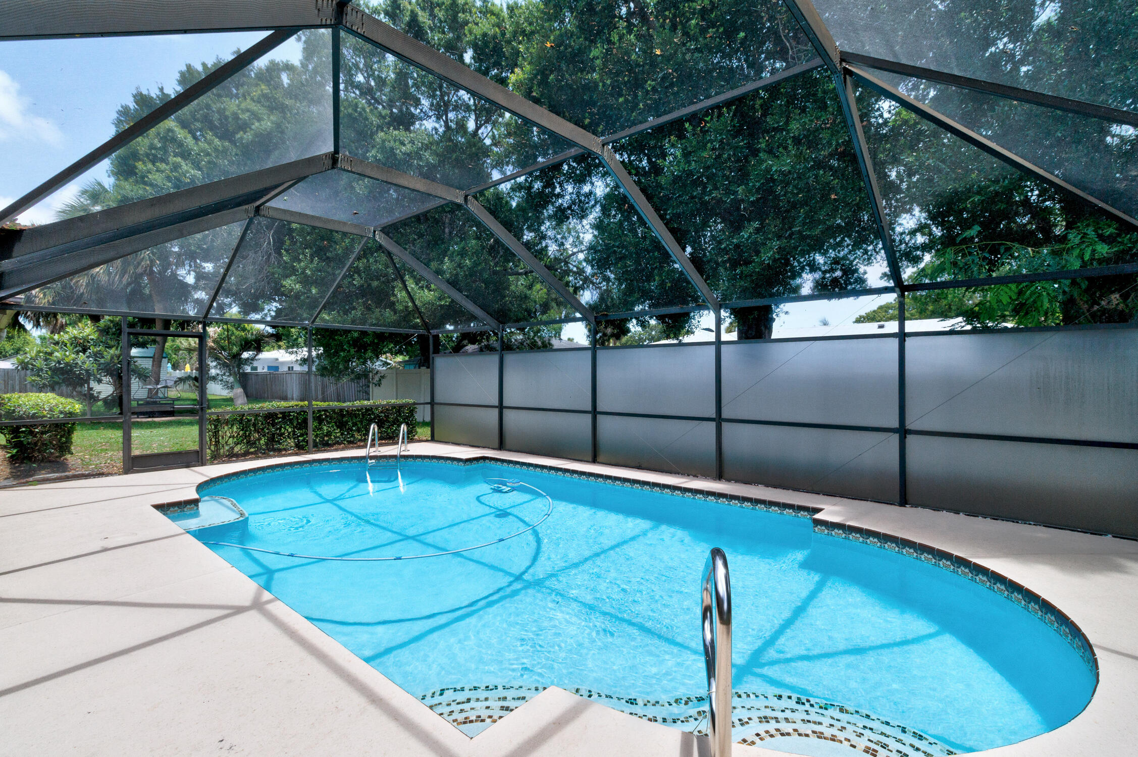 LAURELWOOD UNIT 3 - Residential