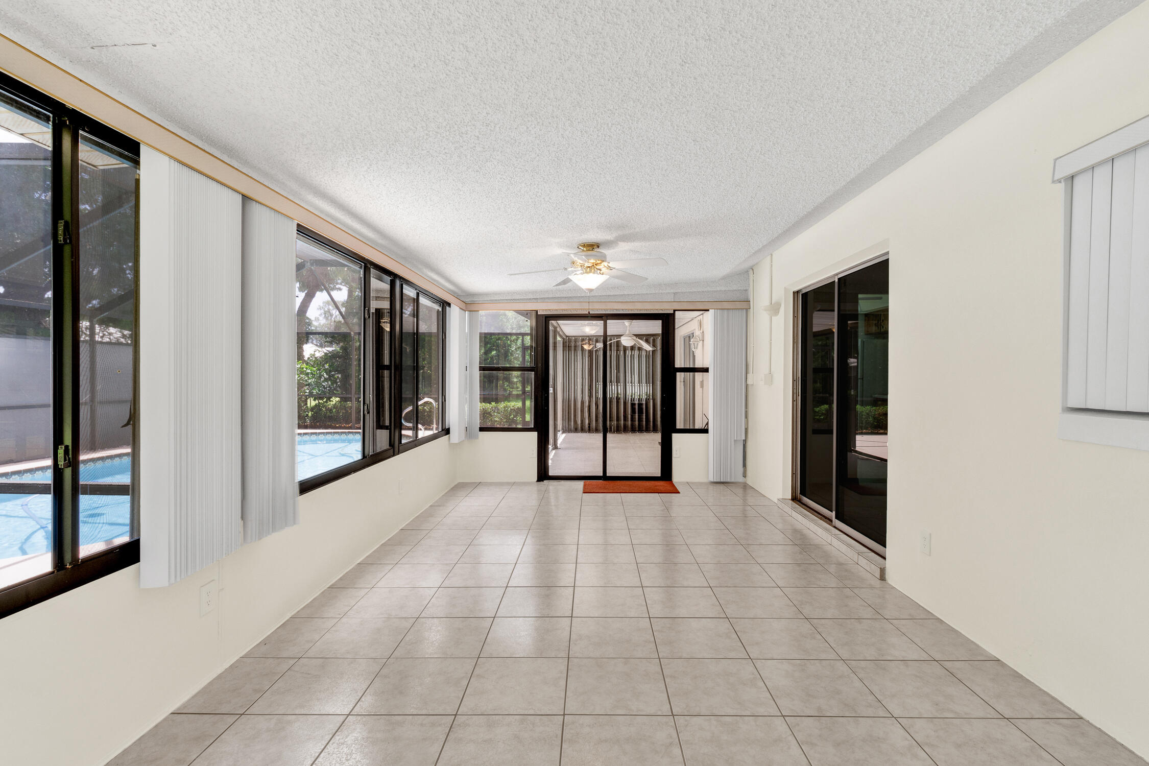 LAURELWOOD UNIT 3 - Residential