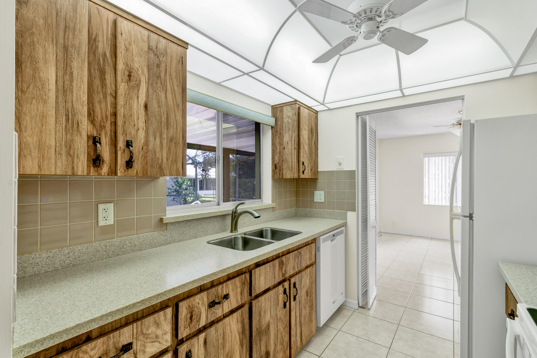 LAURELWOOD UNIT 3 - Residential