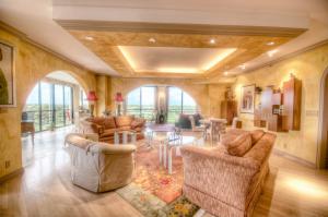 IMPERIAL ROYALE AT BOCA POINTE CONDO - Residential