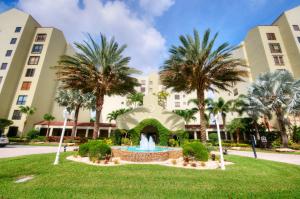 IMPERIAL ROYALE AT BOCA POINTE CONDO - Residential