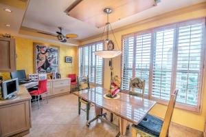 IMPERIAL ROYALE AT BOCA POINTE CONDO - Residential