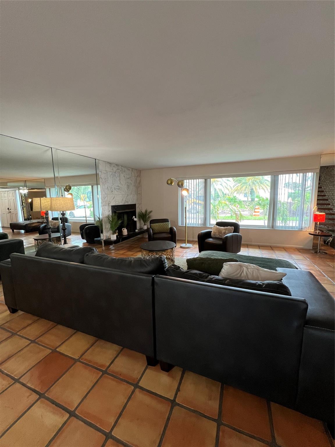 Coral Ridge Country Club - Residential Lease