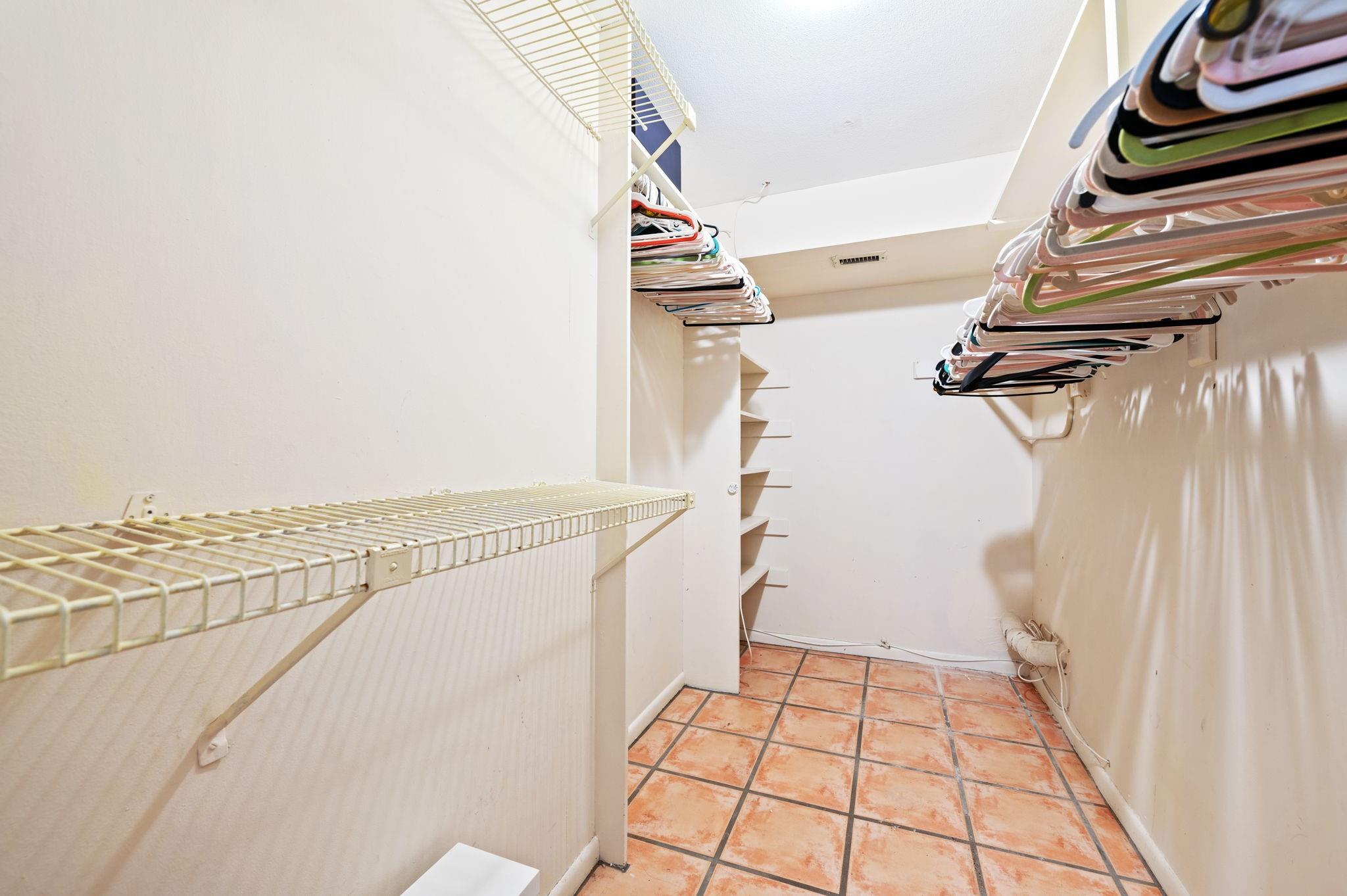 Coral Ridge Country Club - Residential Lease