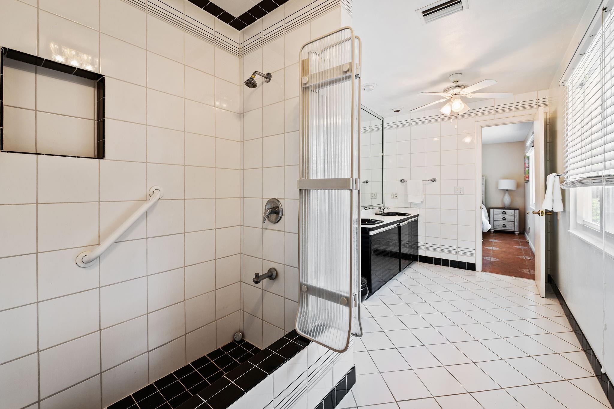 Coral Ridge Country Club - Residential Lease