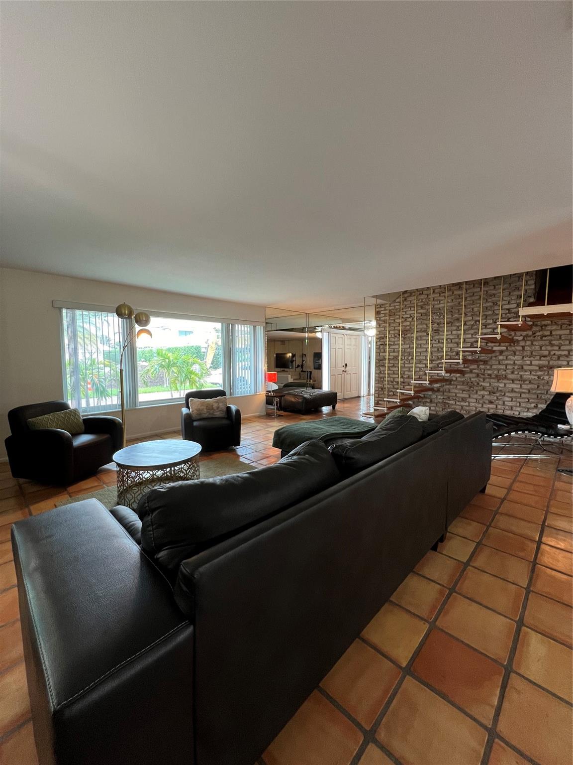 Coral Ridge Country Club - Residential Lease