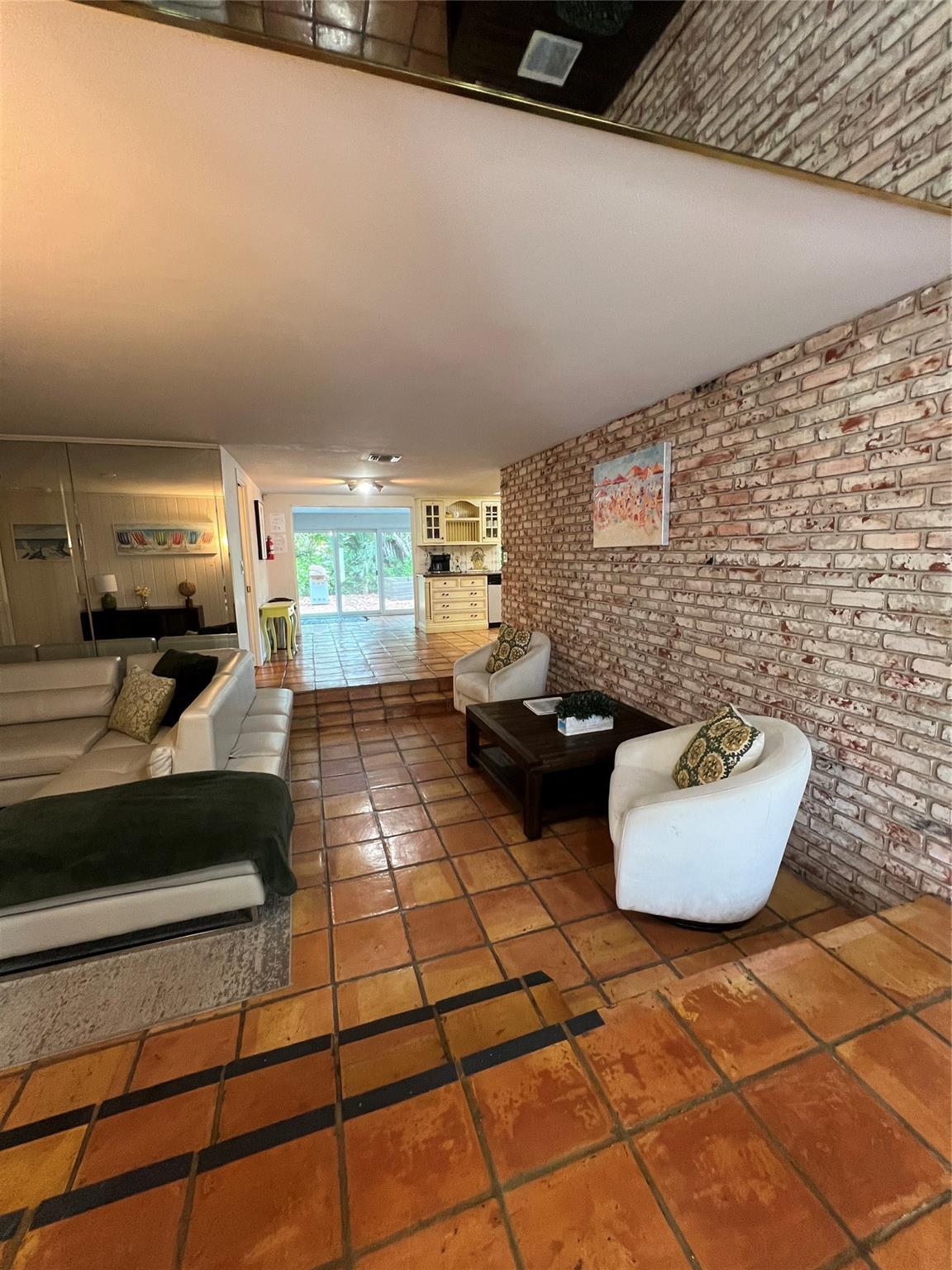 Coral Ridge Country Club - Residential Lease