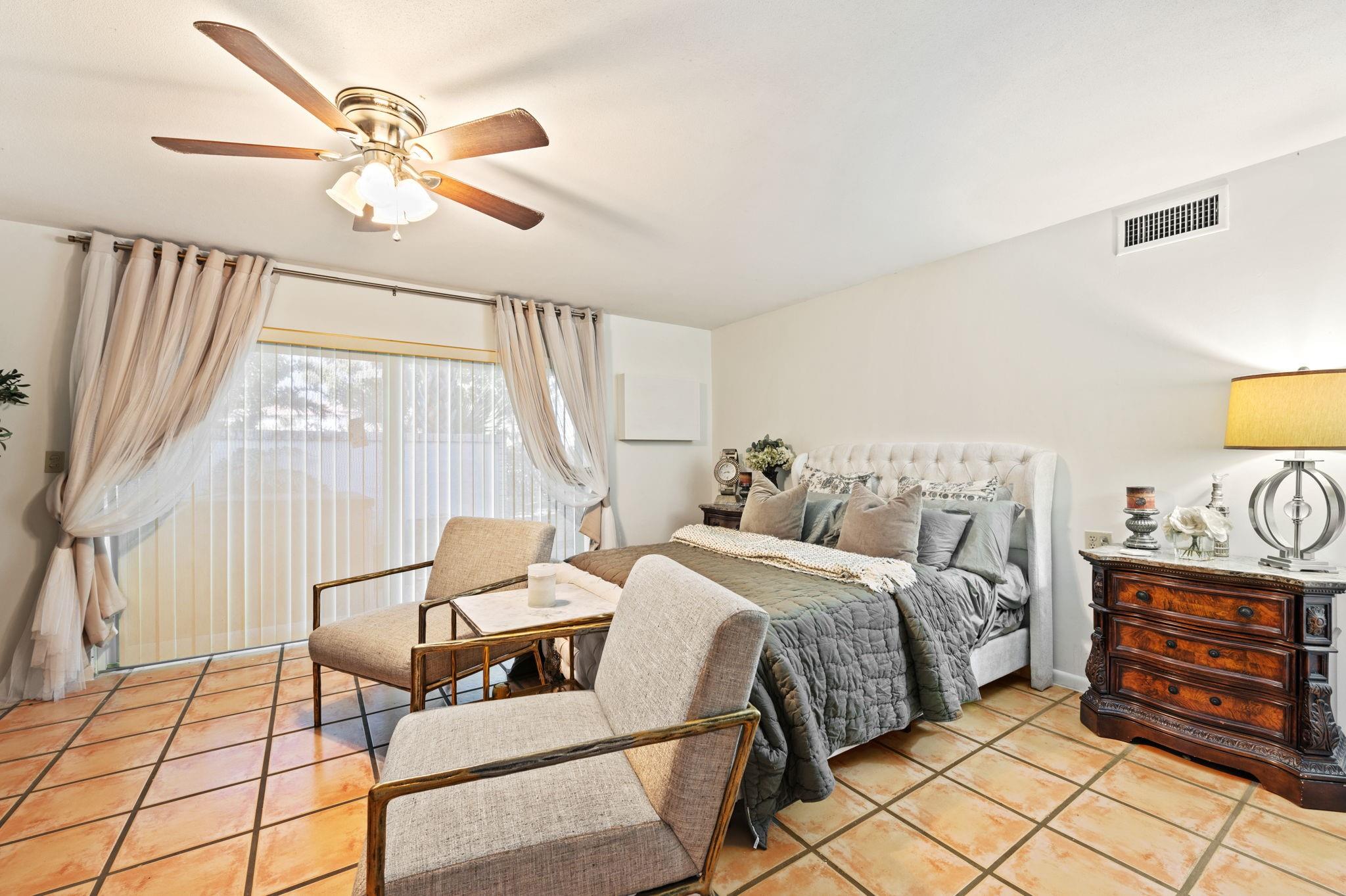 Coral Ridge Country Club - Residential Lease