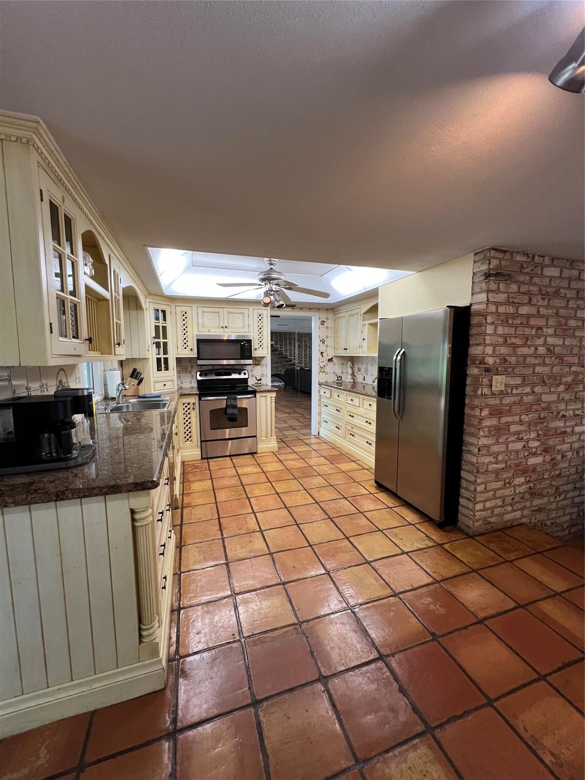 Coral Ridge Country Club - Residential Lease