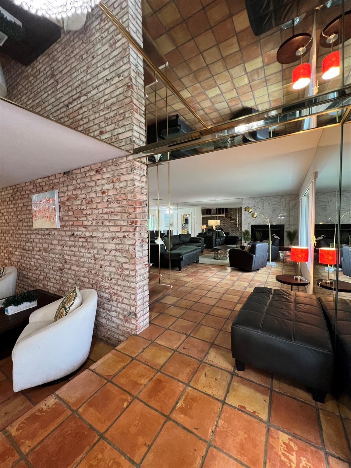 Coral Ridge Country Club - Residential Lease