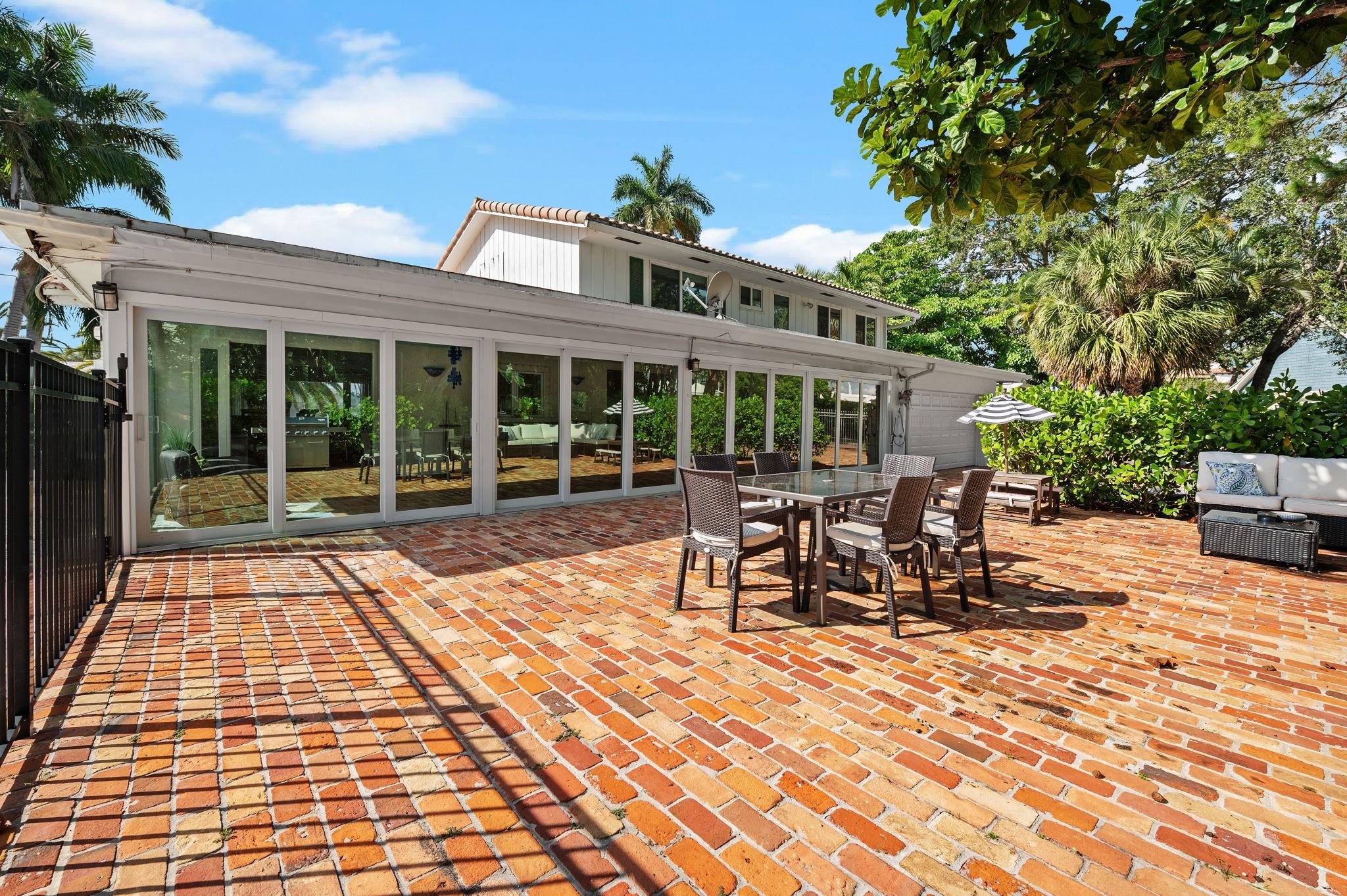 Coral Ridge Country Club - Residential Lease