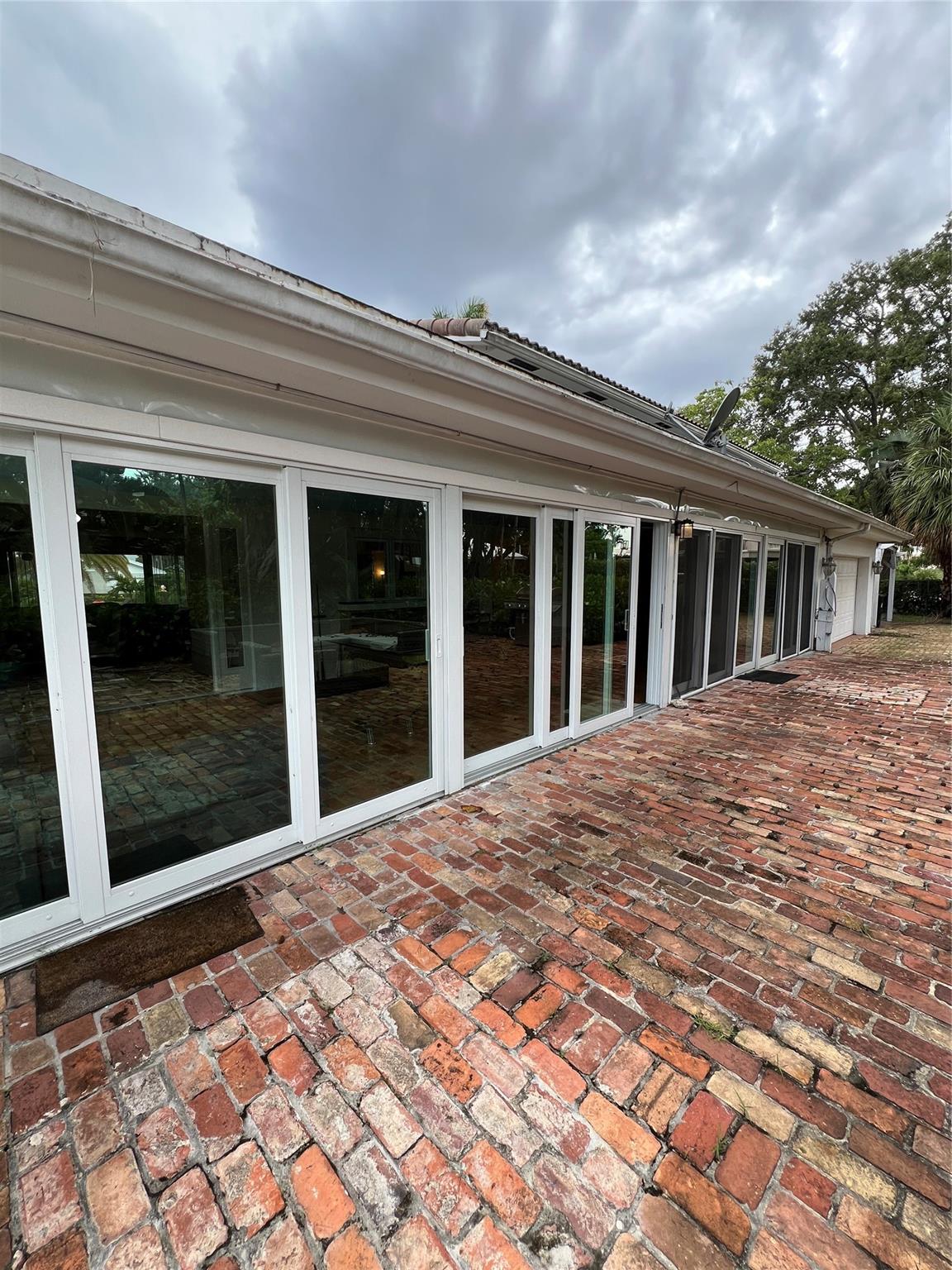 Coral Ridge Country Club - Residential Lease