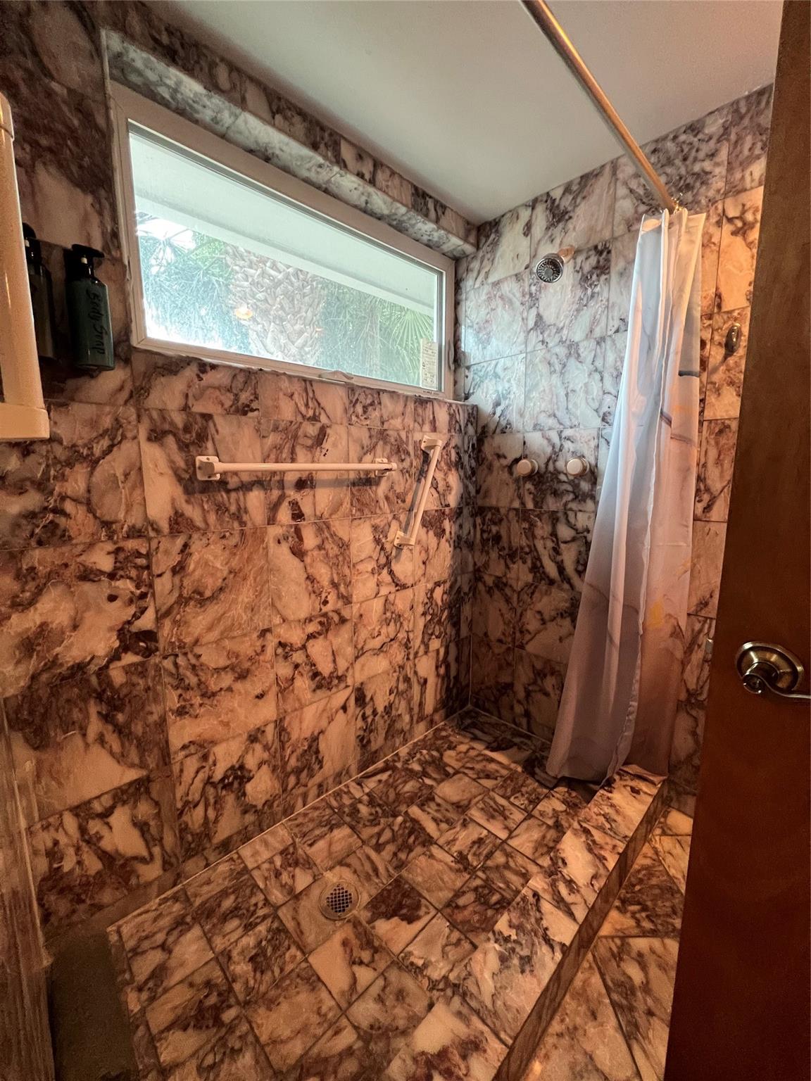 Coral Ridge Country Club - Residential Lease