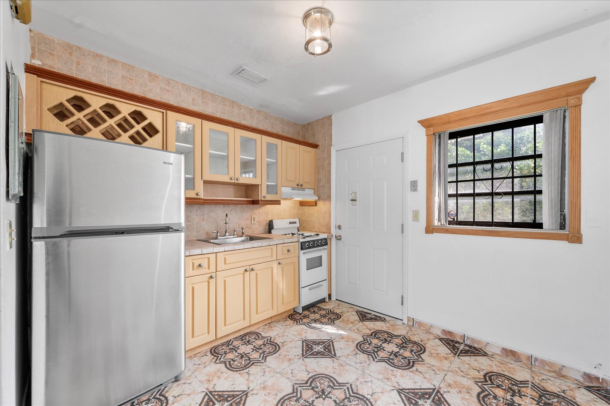 Cordova Park - Residential Income