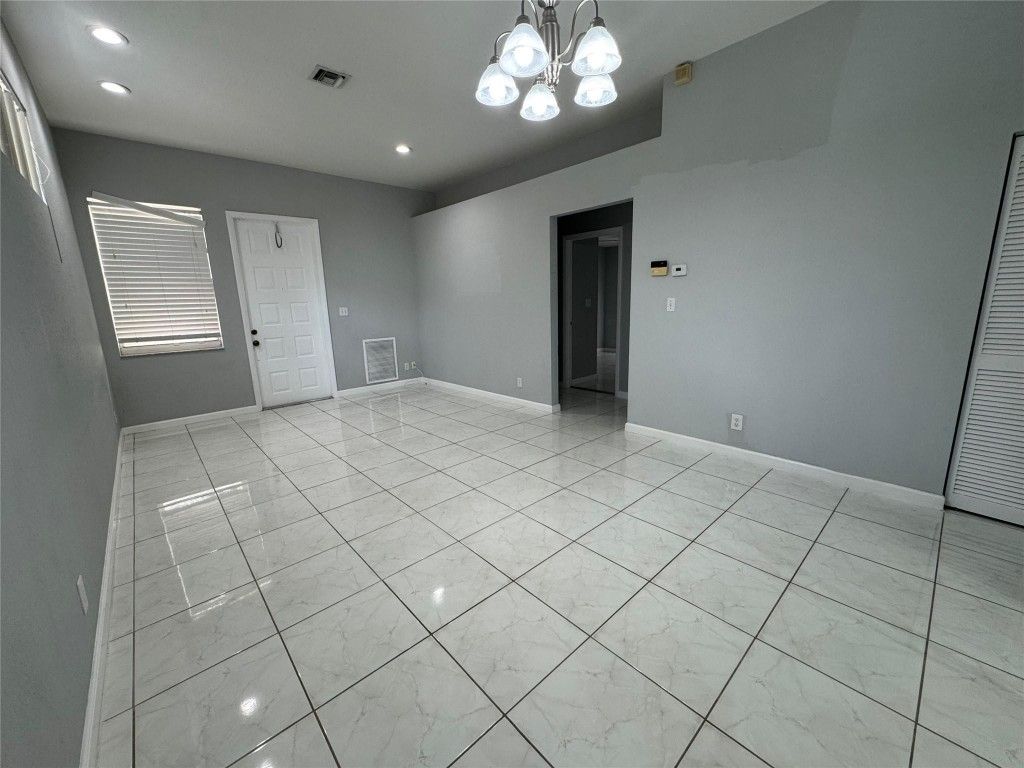 Photo of 3933 NW 88th Terrace, Coral Springs, FL 33065 (MLS # F10492326)