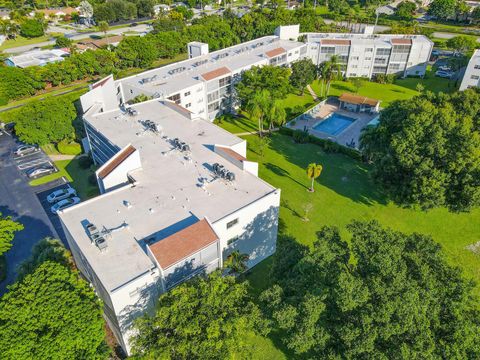 A home in Lake Worth