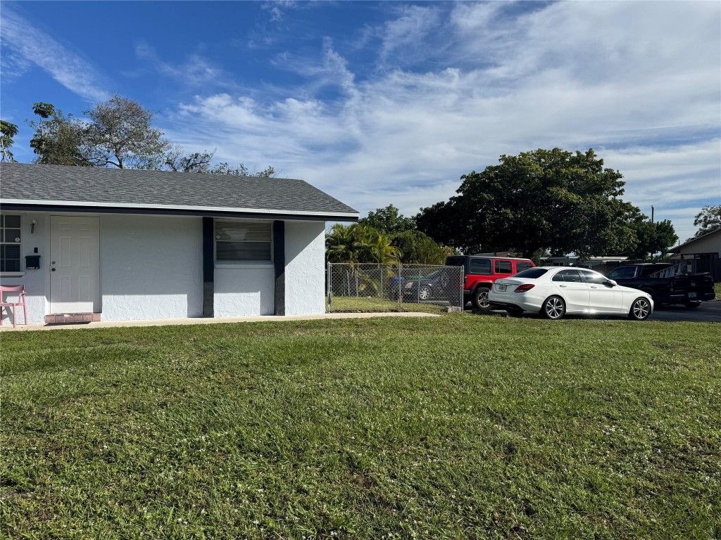 Photo of 6353 SW 22nd Street, Miramar, FL 33023 (MLS # F10546194)
