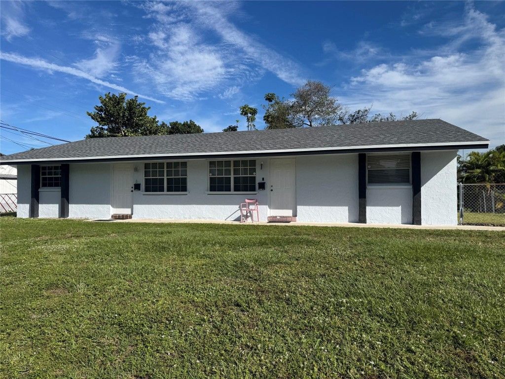 Photo of 6353 SW 22nd Street, Miramar, FL 33023 (MLS # F10546194)