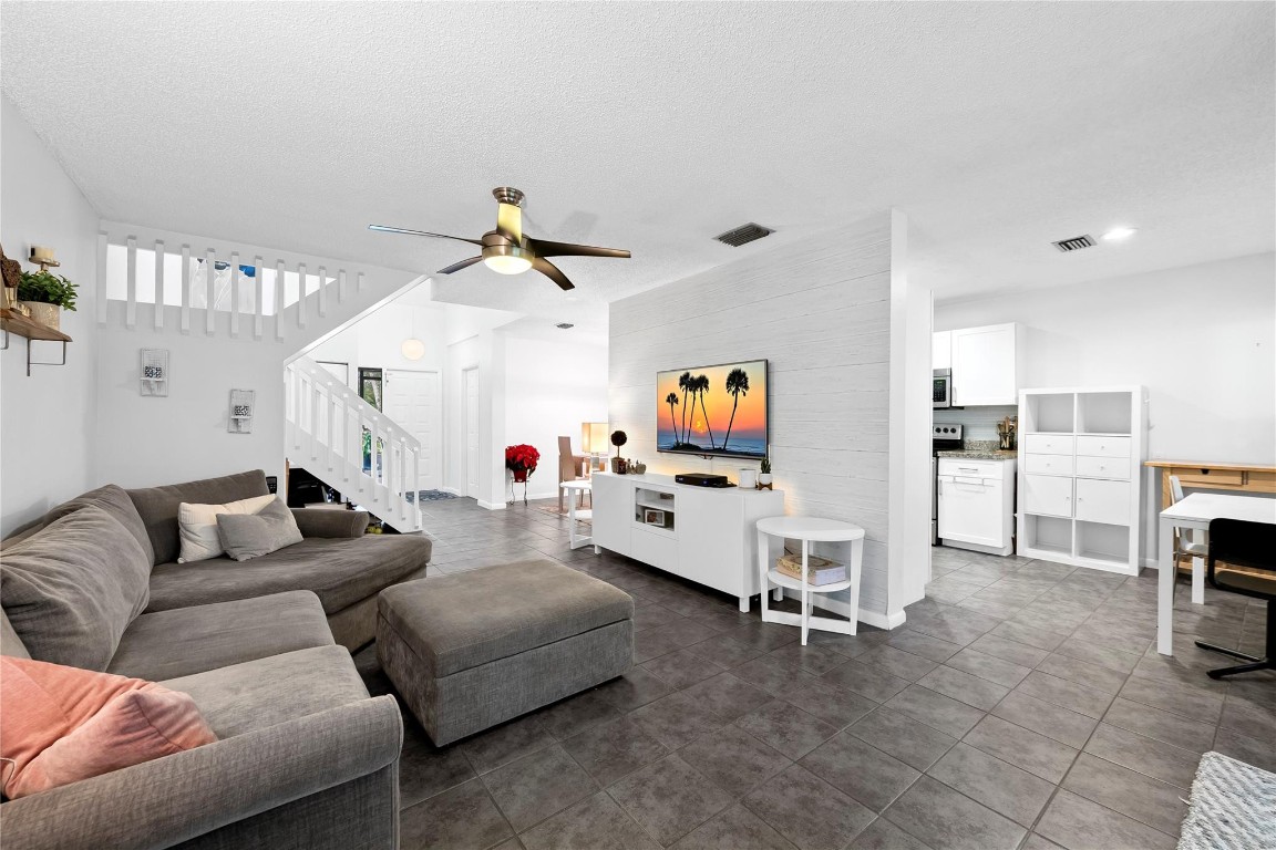 Golden Raintree I-Townshi - Residential