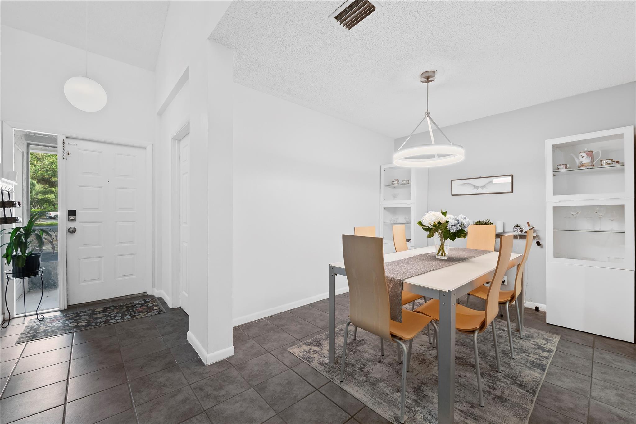 Golden Raintree I-Townshi - Residential