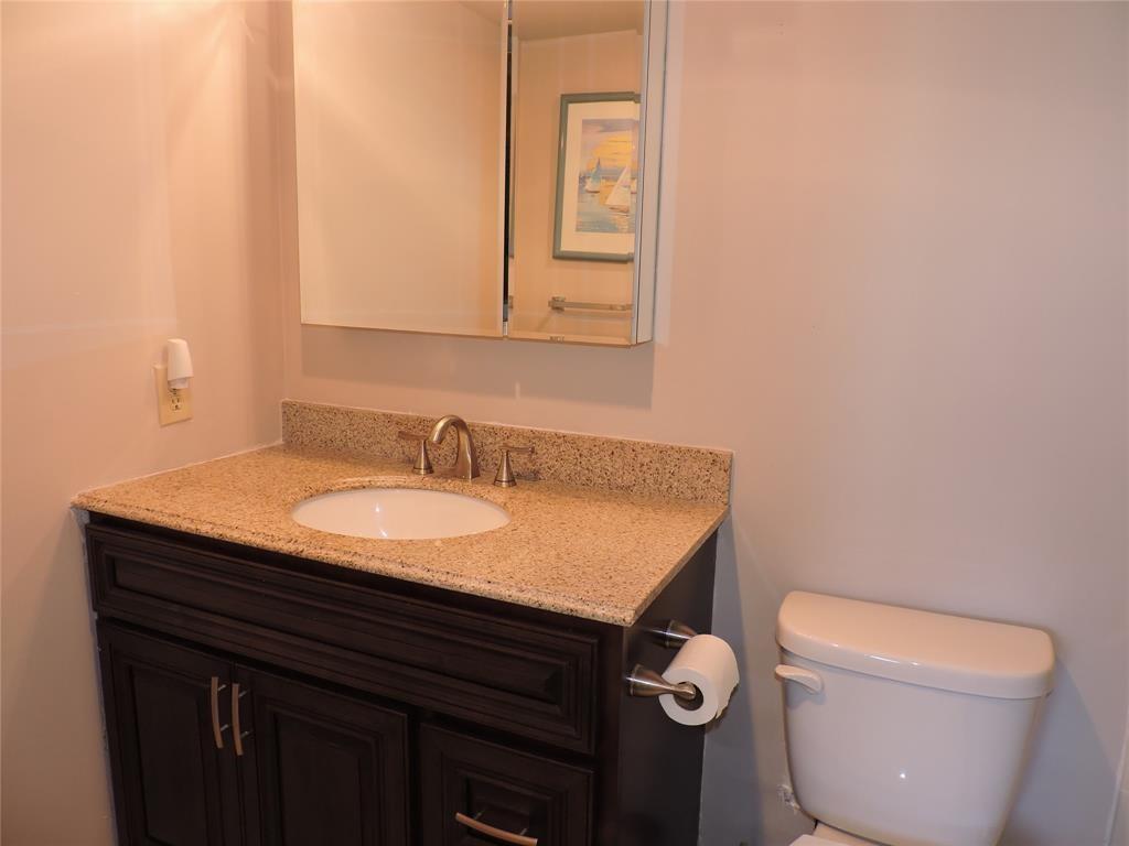 MEADOWBROOK LAKES VIEW - Residential