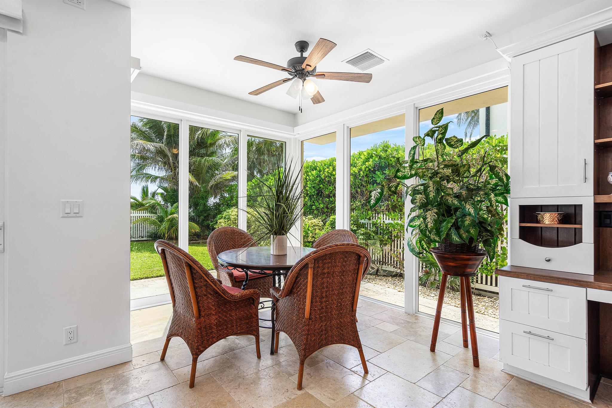 HILLSBORO SHORES - Residential