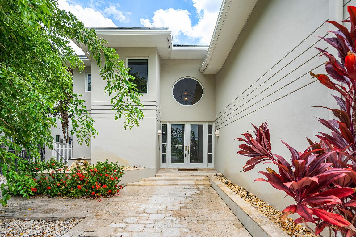 HILLSBORO SHORES - Residential