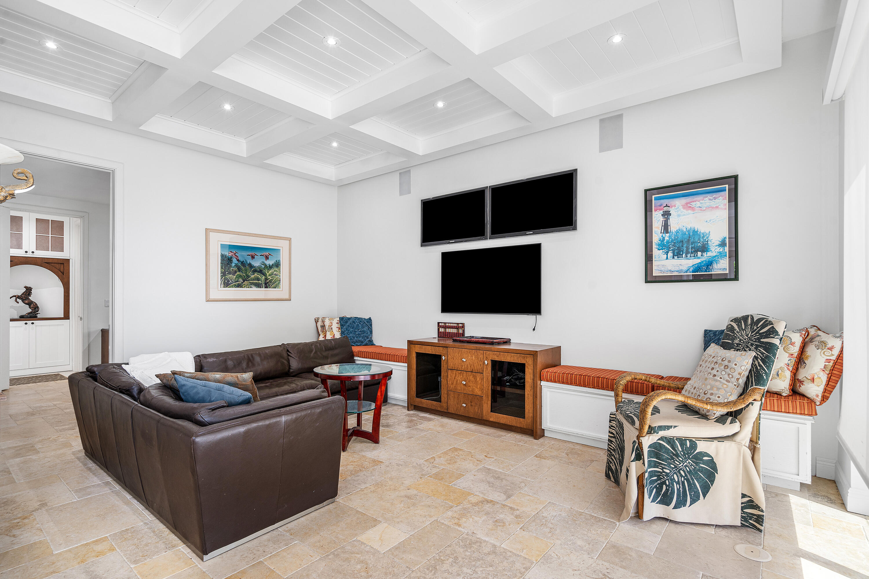 HILLSBORO SHORES - Residential