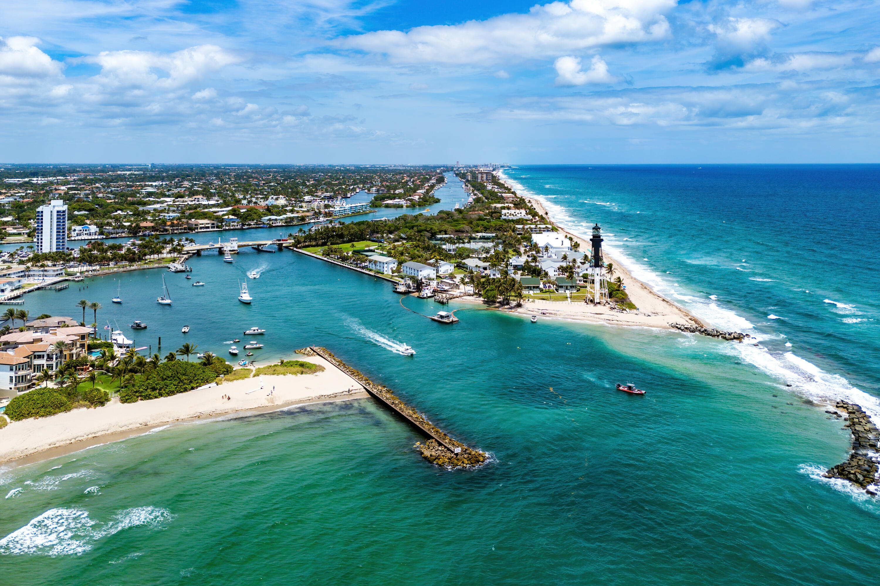 HILLSBORO SHORES - Residential