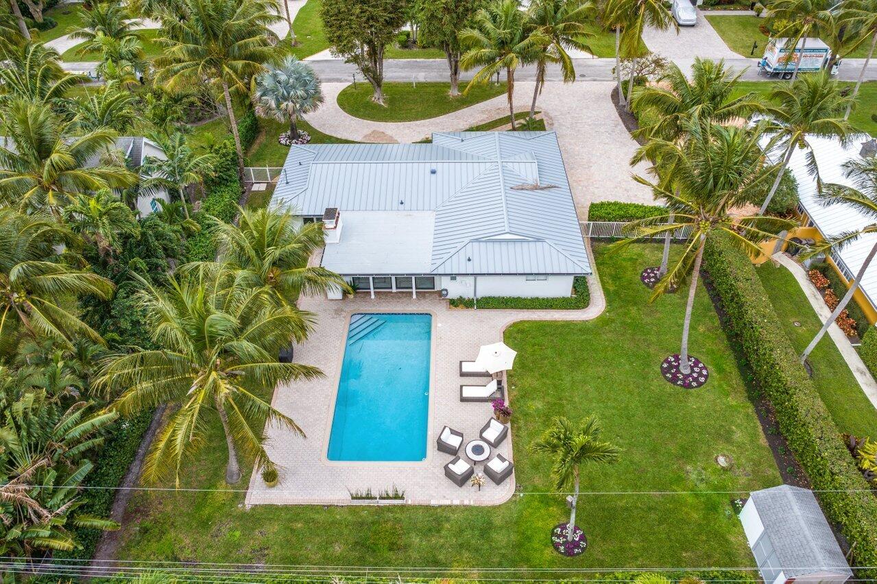 LAKE SHORE ESTATES - Residential