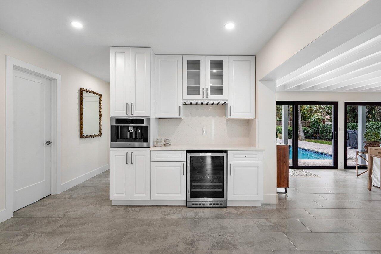 LAKE SHORE ESTATES - Residential