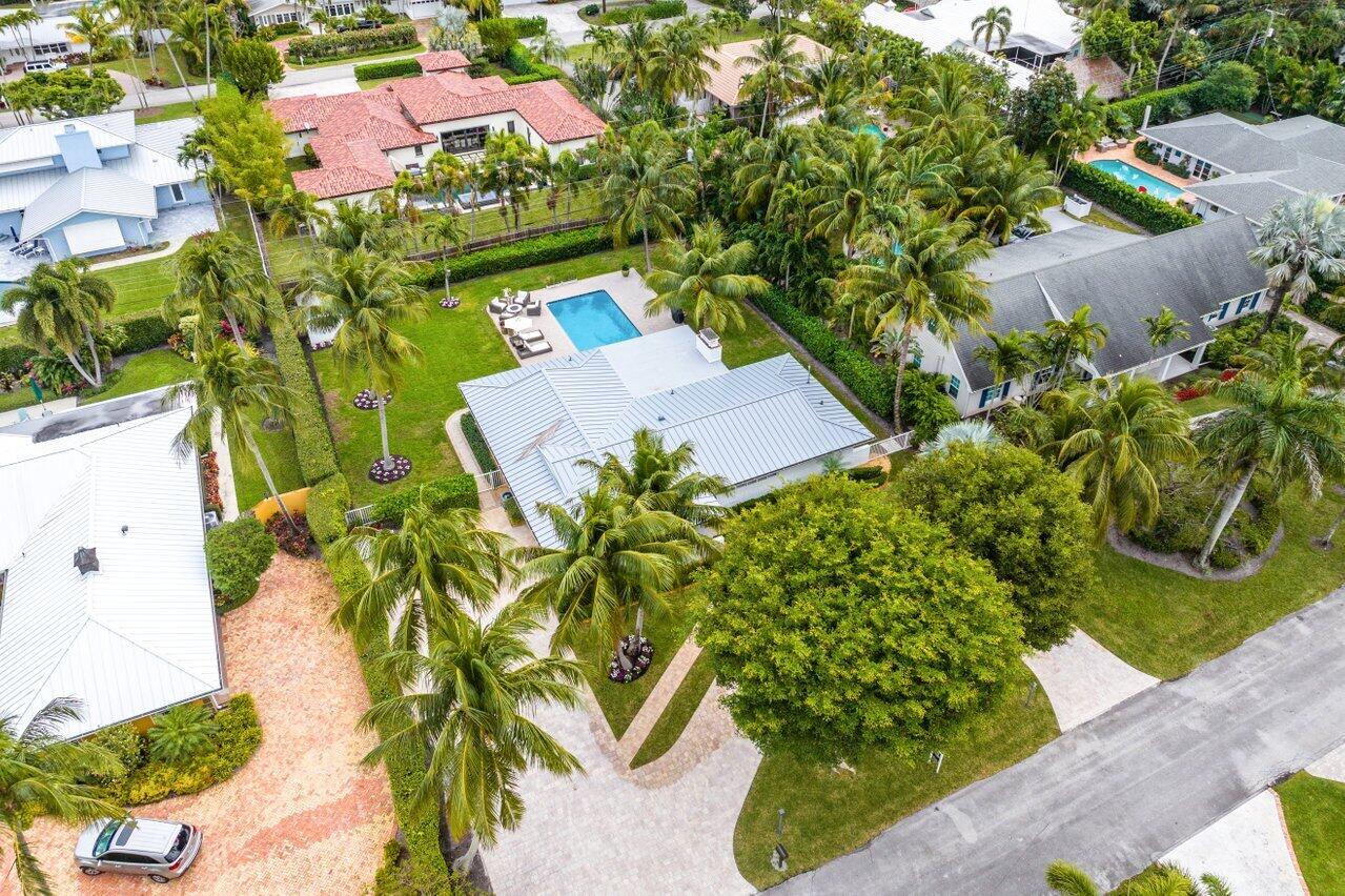 LAKE SHORE ESTATES - Residential
