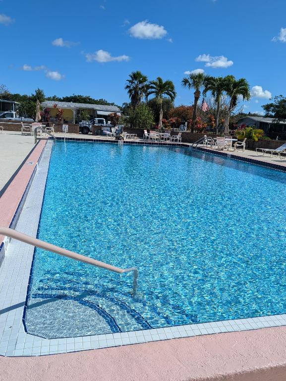 ST LUCIE FALLS (AKA RIVER FOREST) - Residential