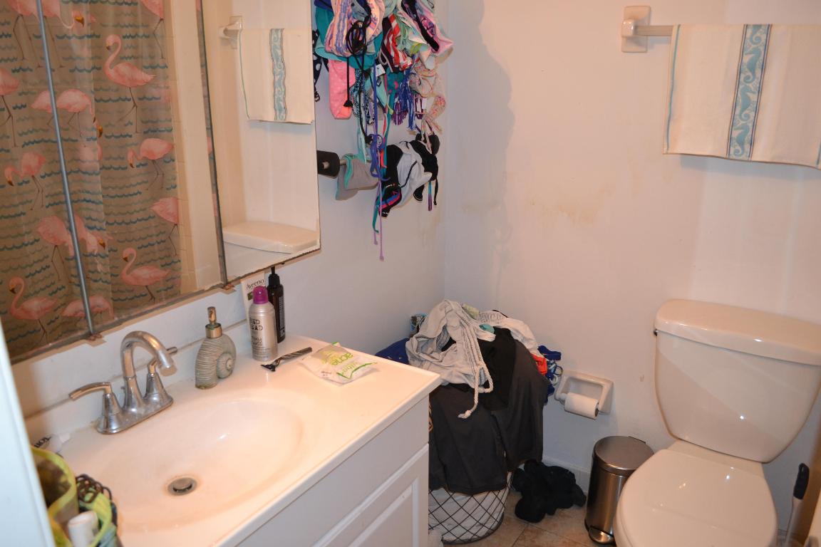 CHATHAM HILLS - Residential Lease