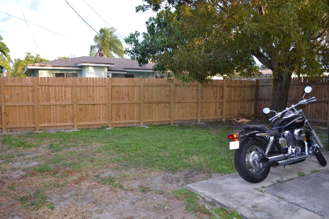 CHATHAM HILLS - Residential Lease