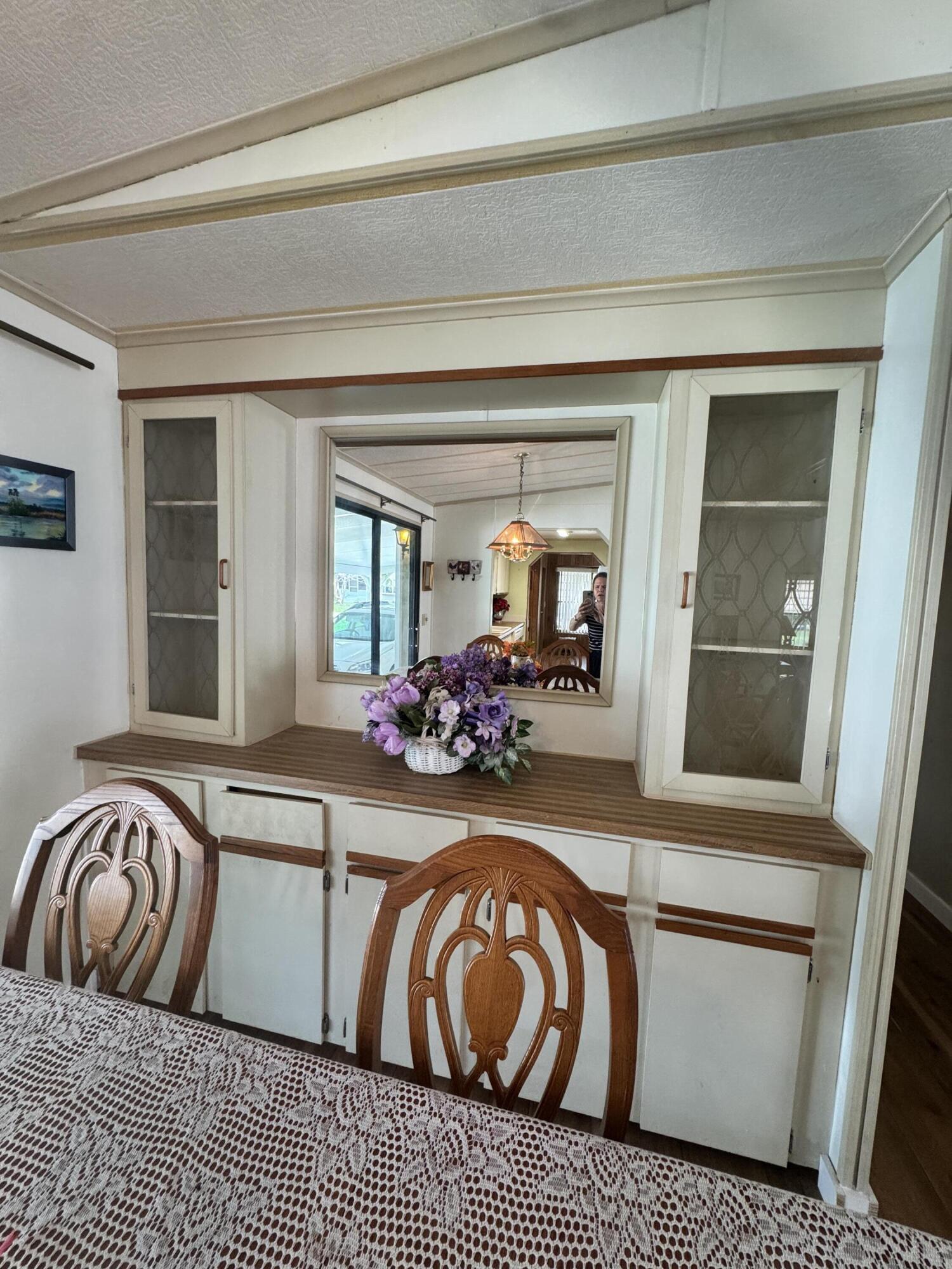 SPANISH LAKES COUNTRY CLUB - Residential