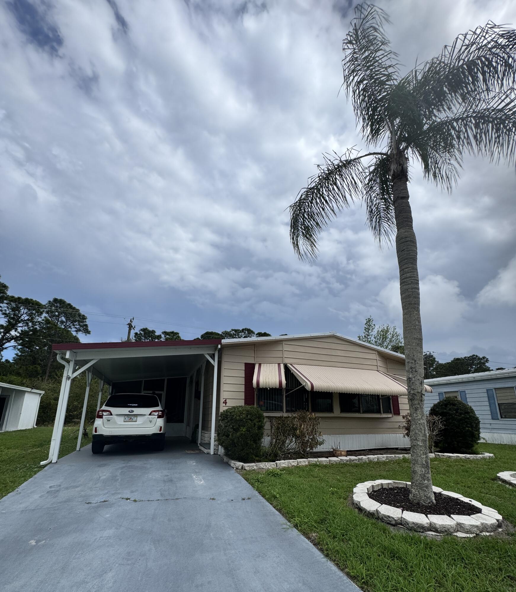 SPANISH LAKES COUNTRY CLUB - Residential