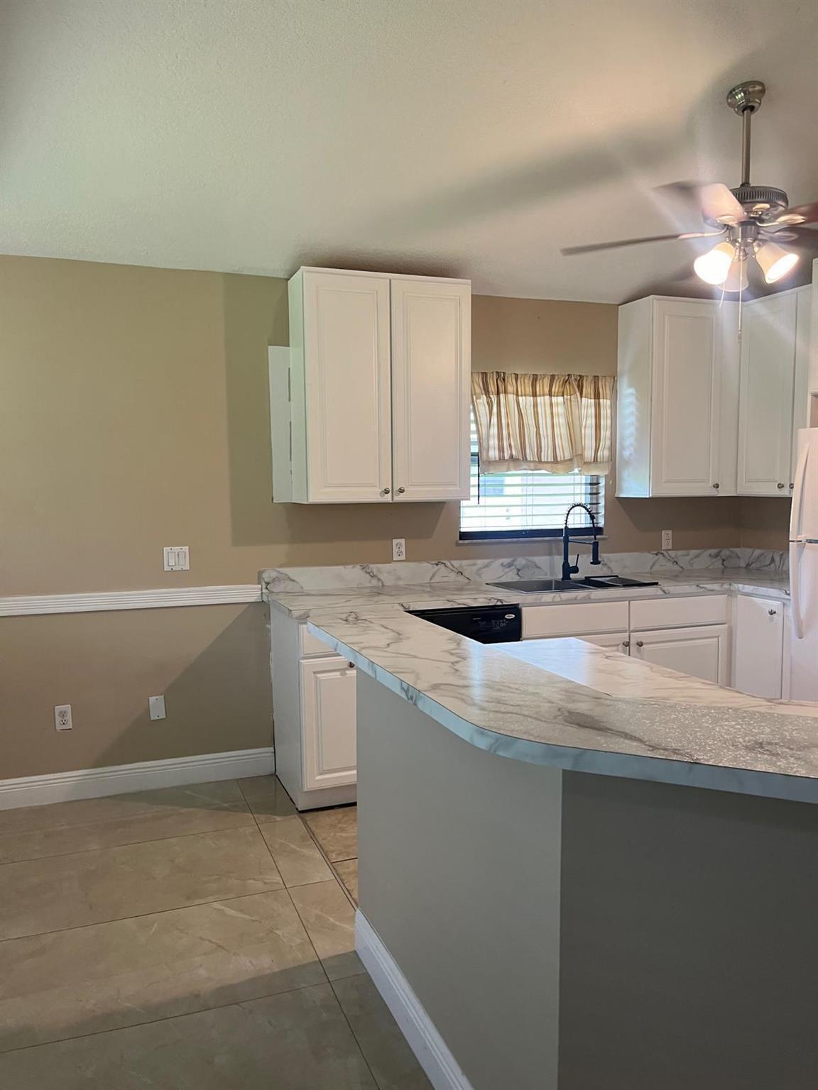 PORT ST LUCIE-SECTION 04 - Residential