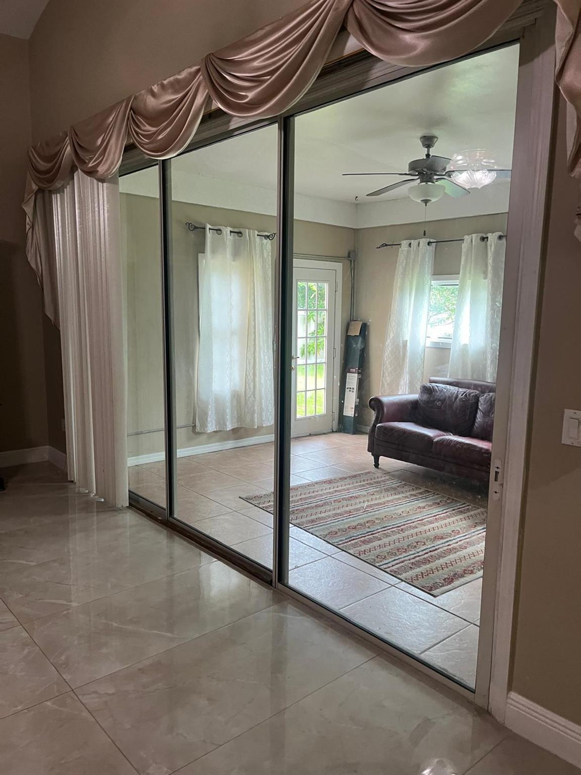 PORT ST LUCIE-SECTION 04 - Residential