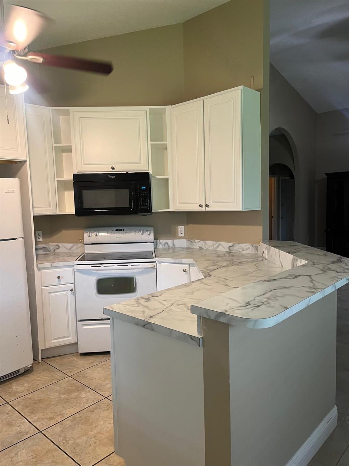 PORT ST LUCIE-SECTION 04 - Residential