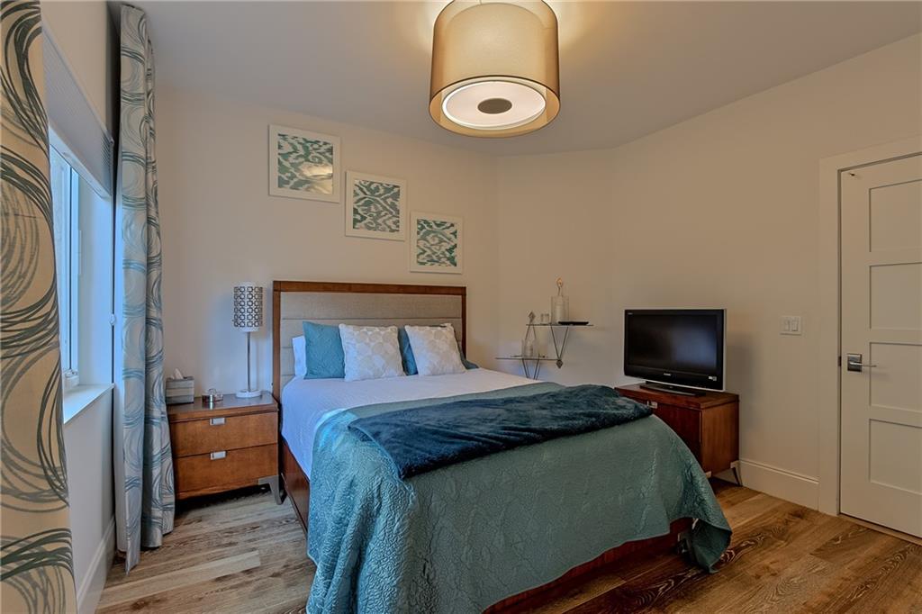 VENICE RESUB - Residential