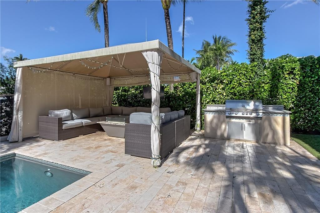 VENICE RESUB - Residential